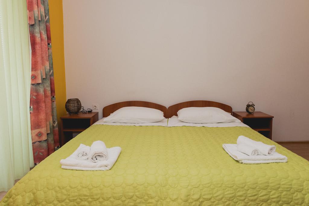 Apartments Lovric Vodice Eksteriør billede