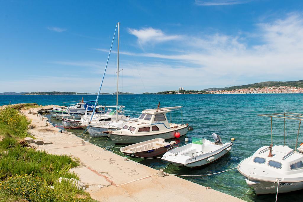 Apartments Lovric Vodice Eksteriør billede